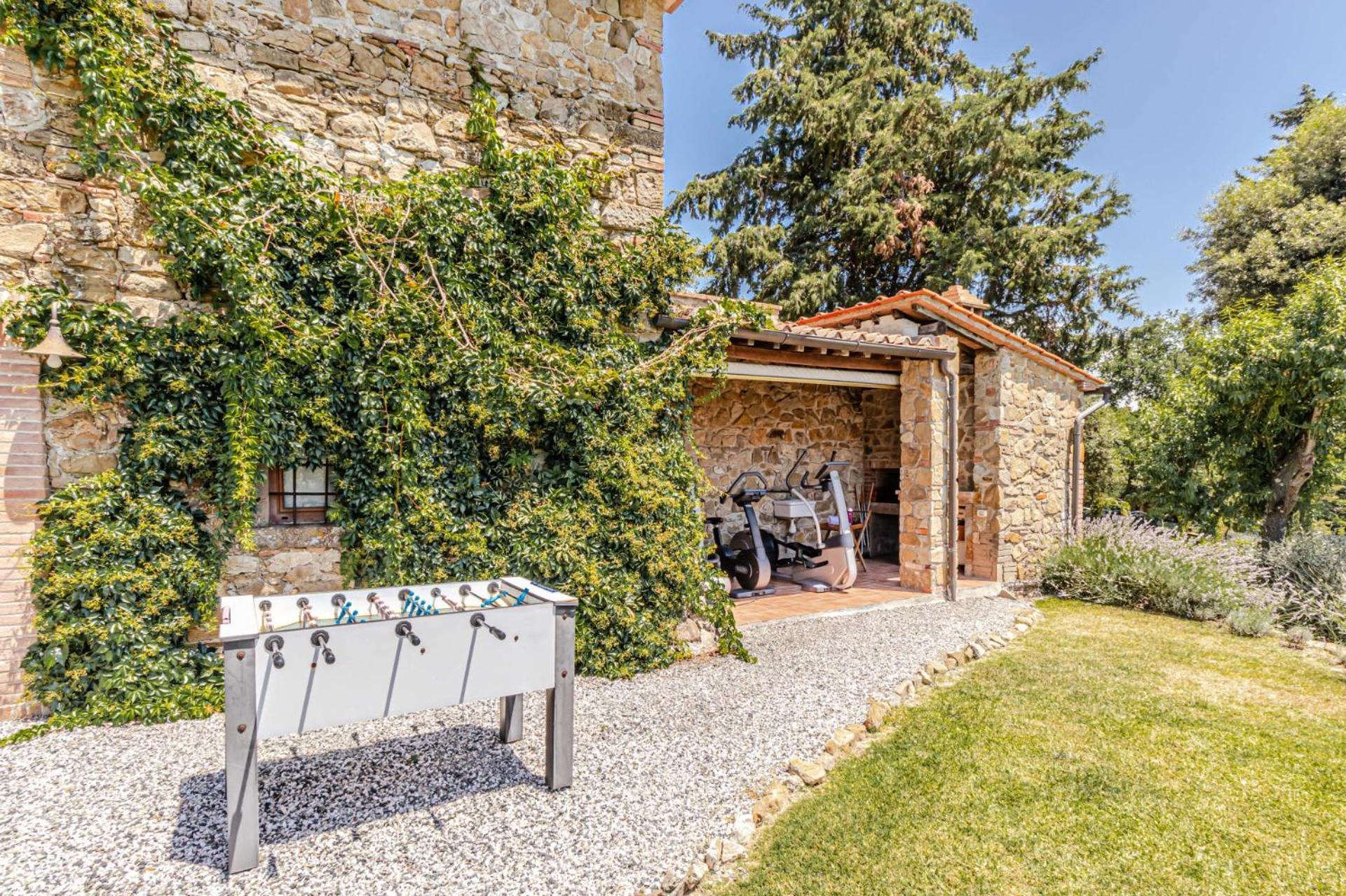 Chateau La Siroque Montecatini Val di Cecina Esterno foto
